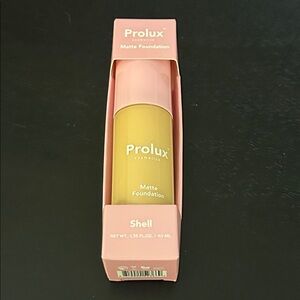 Prolux Matte Foundation - Shell